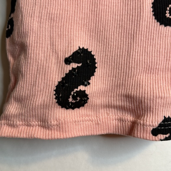 Primp women’s ribbed tank top. Sz Small✨ Pink with Black Seahorse pattern 🖤 - Picture 6 of 6